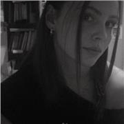 Laureata in viticoltura ed enologia e laureanda in Economy and marketing in wine business offre aiuto compiti e lezioni per ragazz